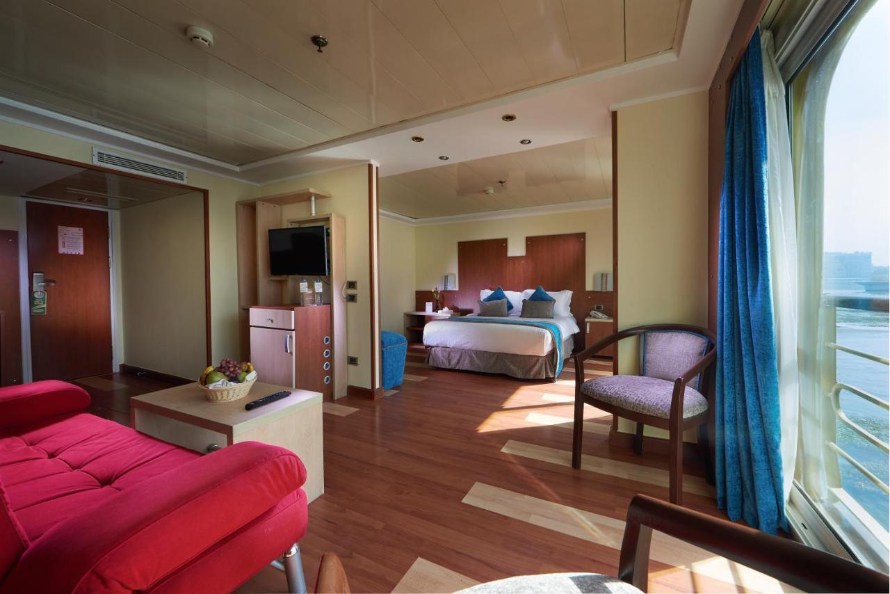 Botel Nile View Jewel Cairo