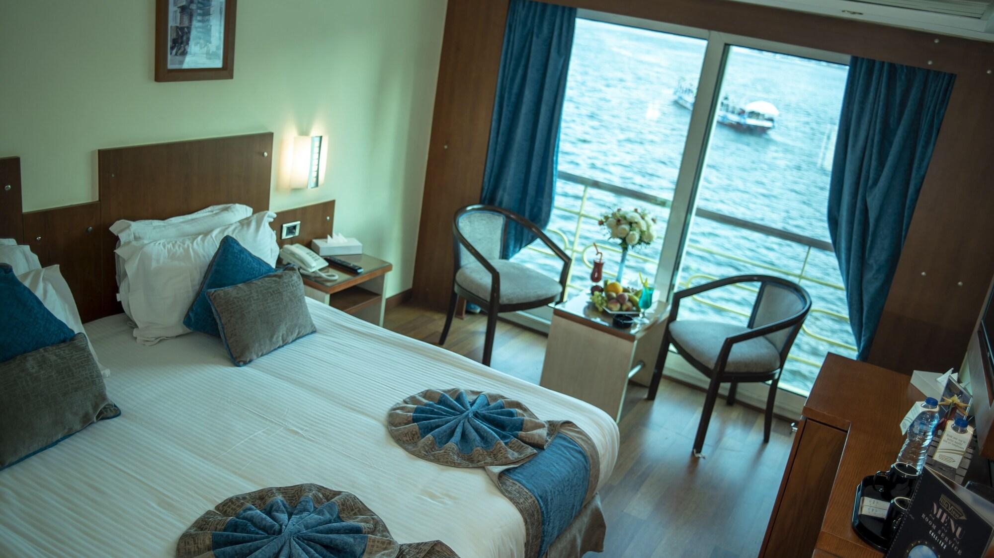 Botel Nile View Jewel 5*